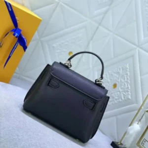 replica-aaa-louis-vuitton-lv-lockme-ever-mini-bag-m20997-black