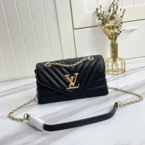 replica-aaa-louis-vuitton-new-wave-chain-tote-m53937