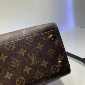 replica-aaa-louis-vuitton-on-my-side-bag-m55933